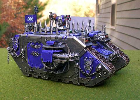 Land Raider - Marines del Caos.