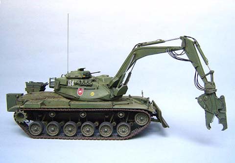 Veh&iacute;culo Blindado de Zapadores M- 60 Alacran- Escala 1/35