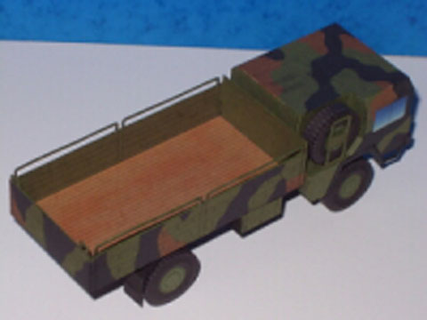 Recortable de papel de un Camion Militar MAN 4x4 5T MIL GL 2X de caja abierta de mas de 7,5 Toneladas a escala 1/50. 