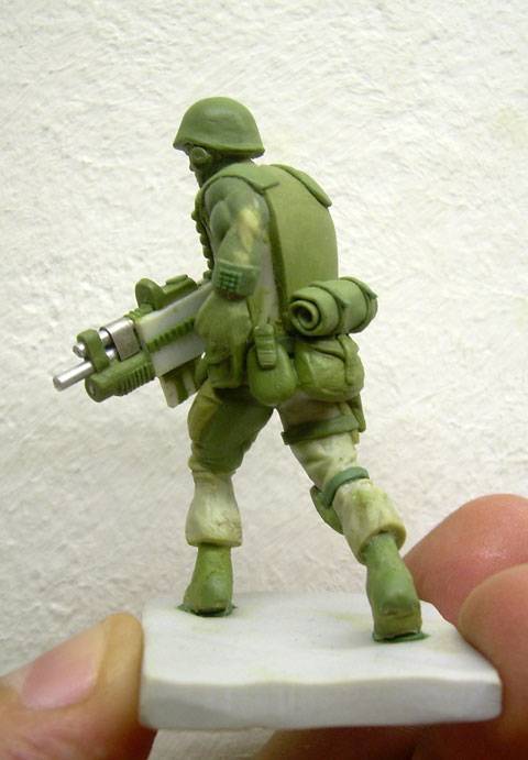 Creacion y Modelado de la figura de un Marine Espacial tipo a los de la pel&iacute;cula Aliens 7