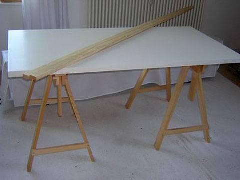 La burrilla o caballete de madera ha sido el util m&aacute;s utilizado desde tiempos inmemoriales