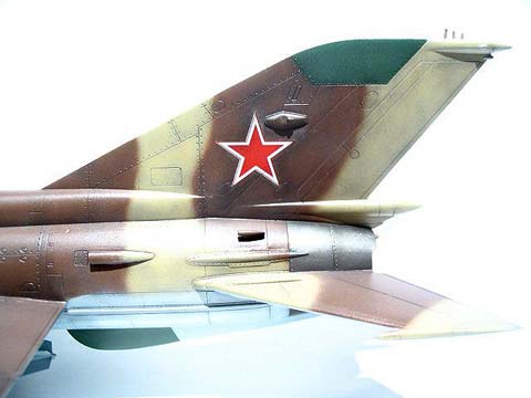 MiG-21MF - Escala 1/48