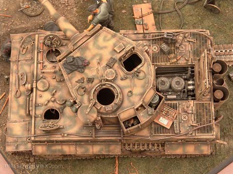 Reparacion de un Tiger en Combate - Escala 1/35
