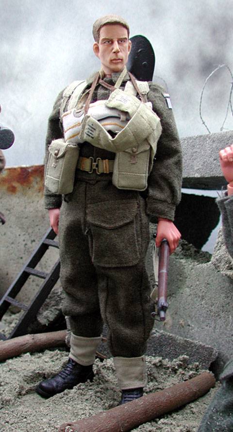 Magnifica  representacion historica con estas figuras a escala 1:6 del desembarco en Juno. Las imagenes nos dan una sensaci&oacute;n casi fotogr&aacute;fica del desembarco y asalto a la playa de Juno. 