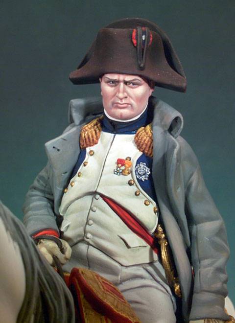 Figura de la Casa de miniaturas, Andrea Miniaturas a escala de 90 mm, representando a la figura de Napoleon Bonaparte a Caballo.