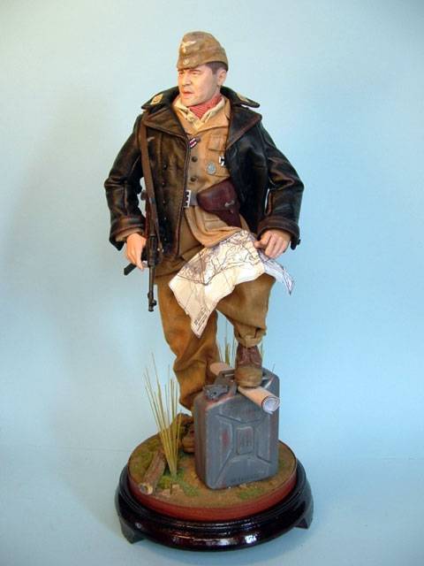 Brandon Chase, cuerpo NEO3 de la Casa Dragon