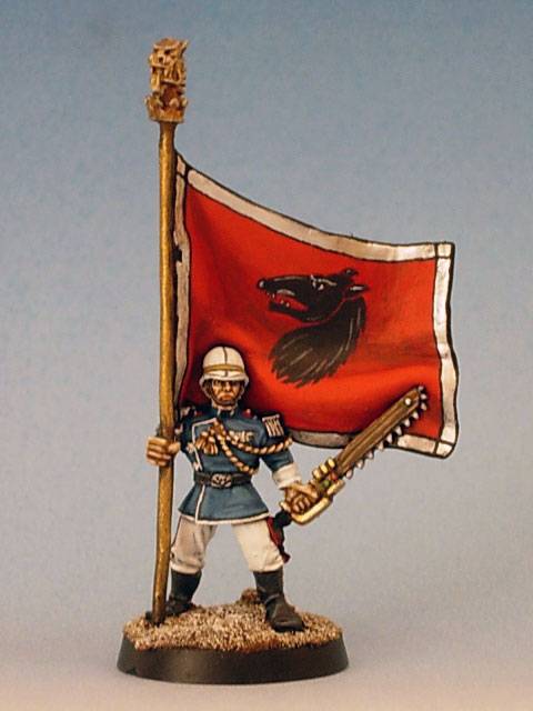 Portaestandarte de la Compa&ntilde;ia Roja. Frontal