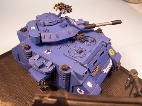 Diorama de un Carro de combate Predator de los Marines Espaciales