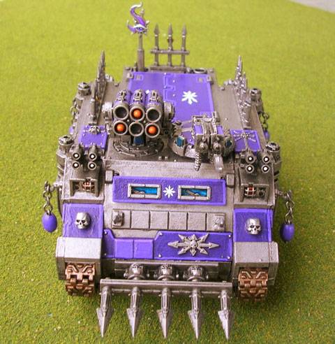 Rhino - Marines del Caos.  