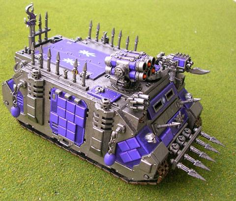 Rhino - Marines del Caos.  