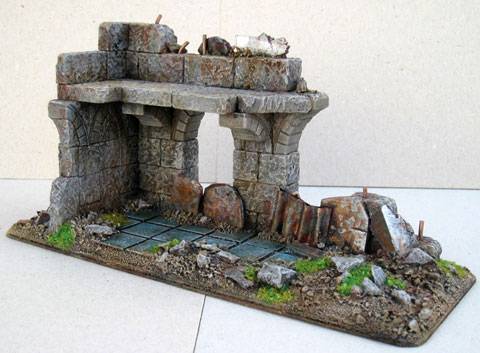 Magnificas ruinas de un edificio gotico para jugar con nuestras figuras de wargames