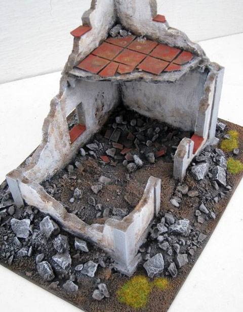 casa en ruinas apta para wargames o warhammer a escala de 28 , 30 mm