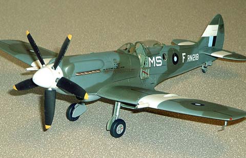 Supermarine Spitfire Mk.XIVe - Escala 1/48