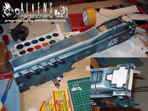 Recortable de Papel del  Arma de Asalto de Starcraft , el Terran Marine Cannon a escala 1/1.
