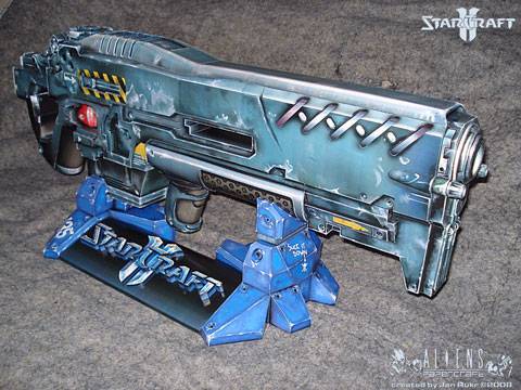 Recortable de Papel del  Arma de Asalto de Starcraft , el Terran Marine Cannon a escala 1/1.