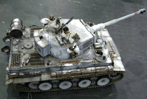Tiger I a escala 1/6