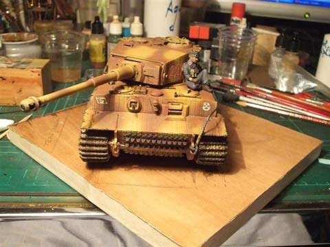 Tiger I  - Escala 1/35 