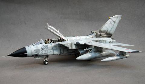 Avion Tornado IDS