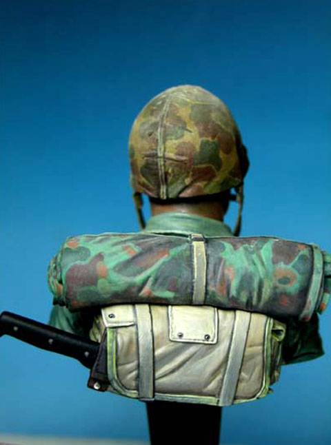 Busto de un Marine de los Estados Unidos en Iwojima - 1945. 
