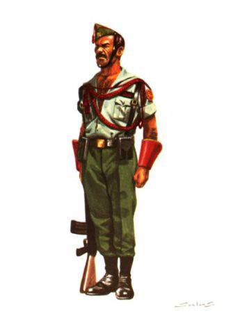 LEGIONARIO, GASTADOR UNIFORME PARADA - 1976