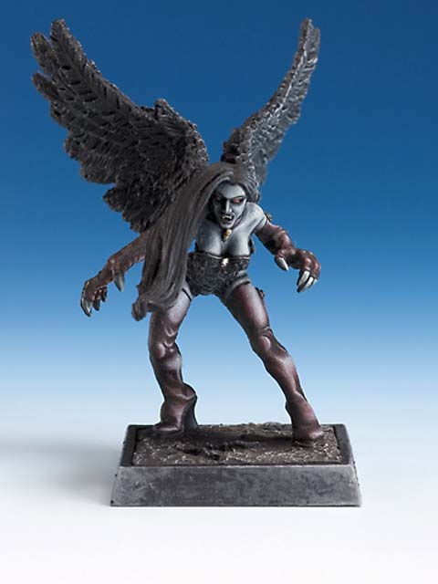 Vampira Raven - Escala 33mm