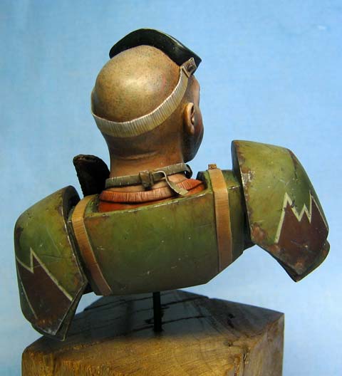 Busto Veterano Karskin.  