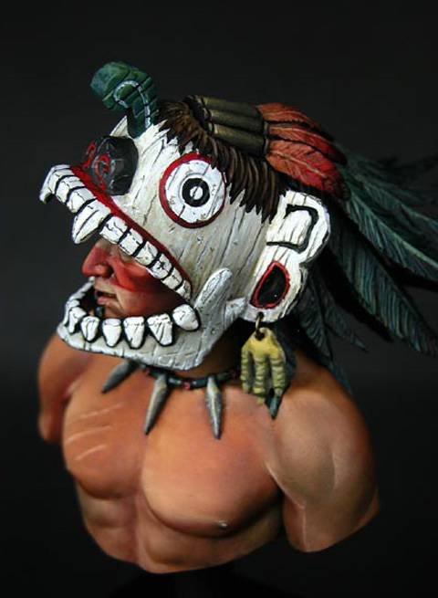Busto de un Guerrero Azteca. 