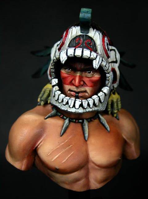 Busto de un Guerrero Azteca. 